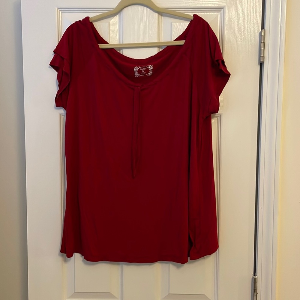 Red T-Shirt with tie in the front